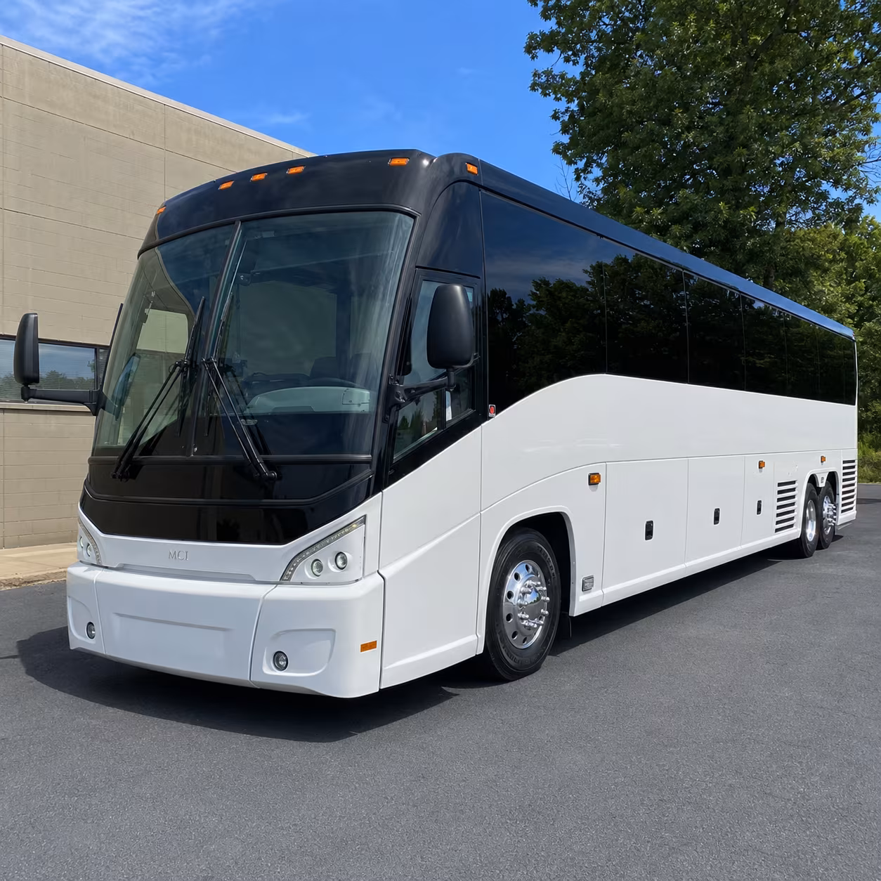 airport transportation for weddings reunions and large groups visiting mount pleasant