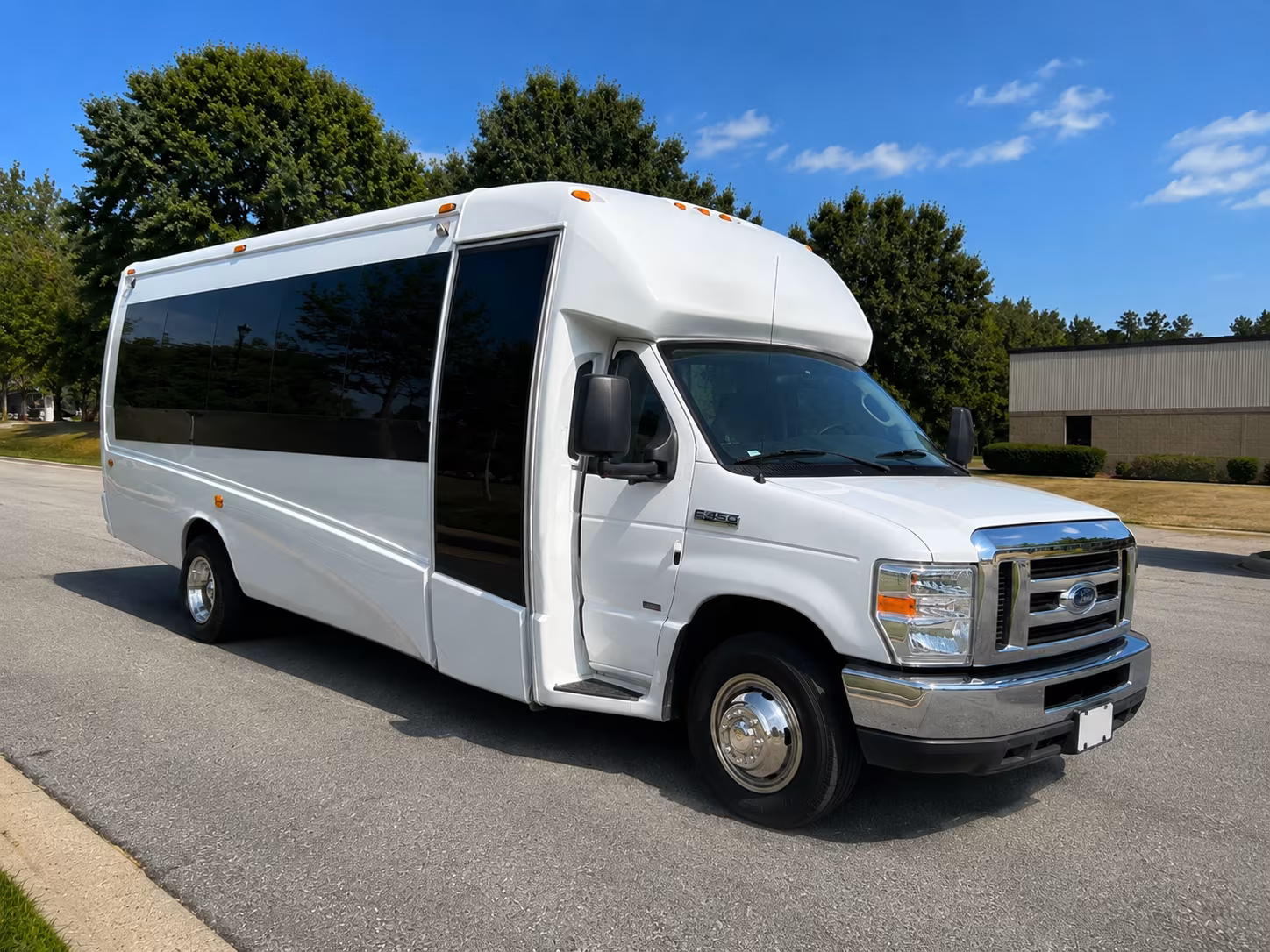 bus rentals for outdoor amphitheater shows and summer concert series near mount pleasant
