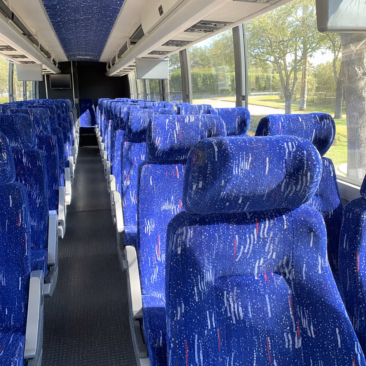 charter buses for corporate events and conference shuttle service in mount pleasant