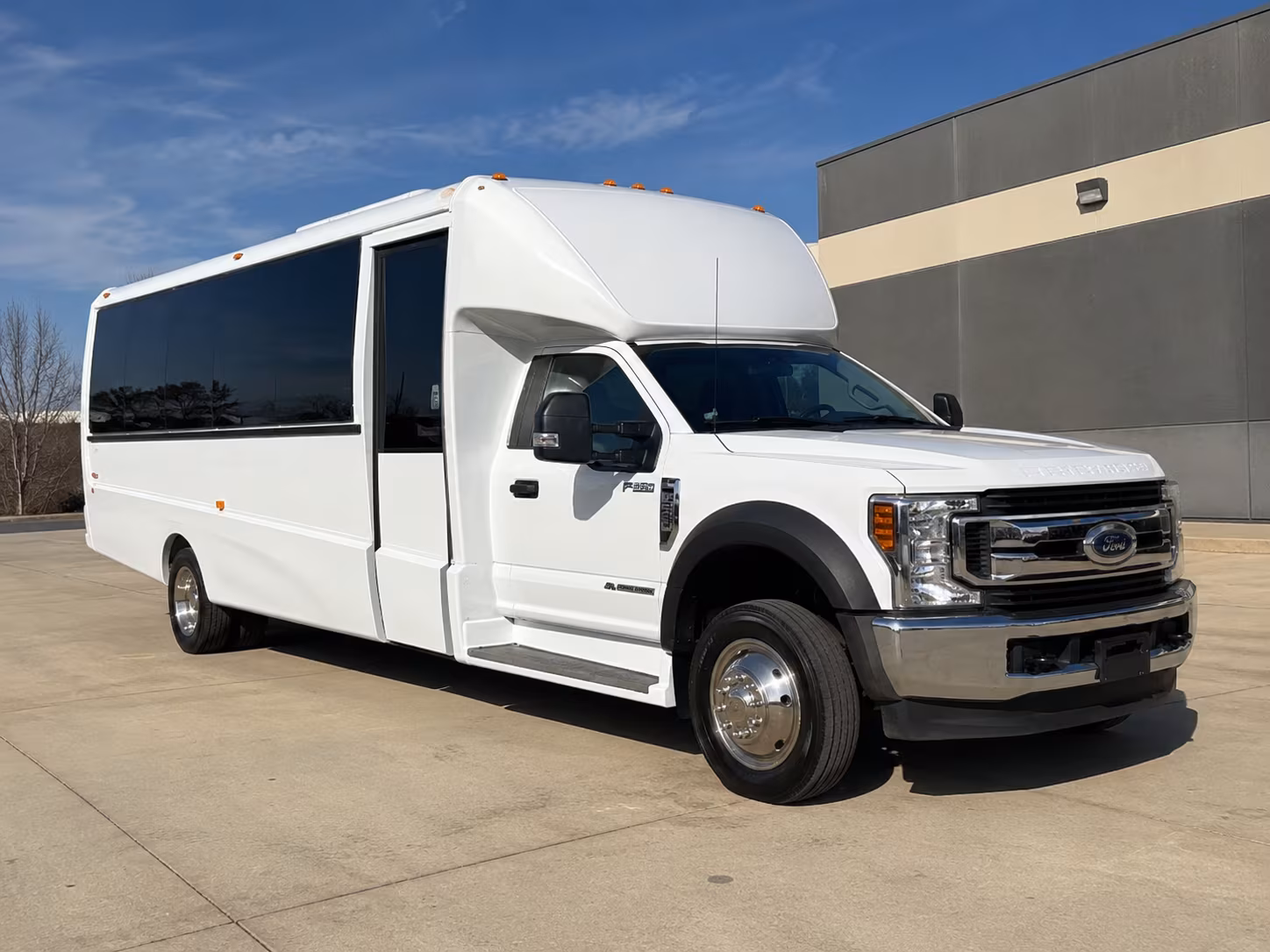 charter buses for sporting events and stadium days