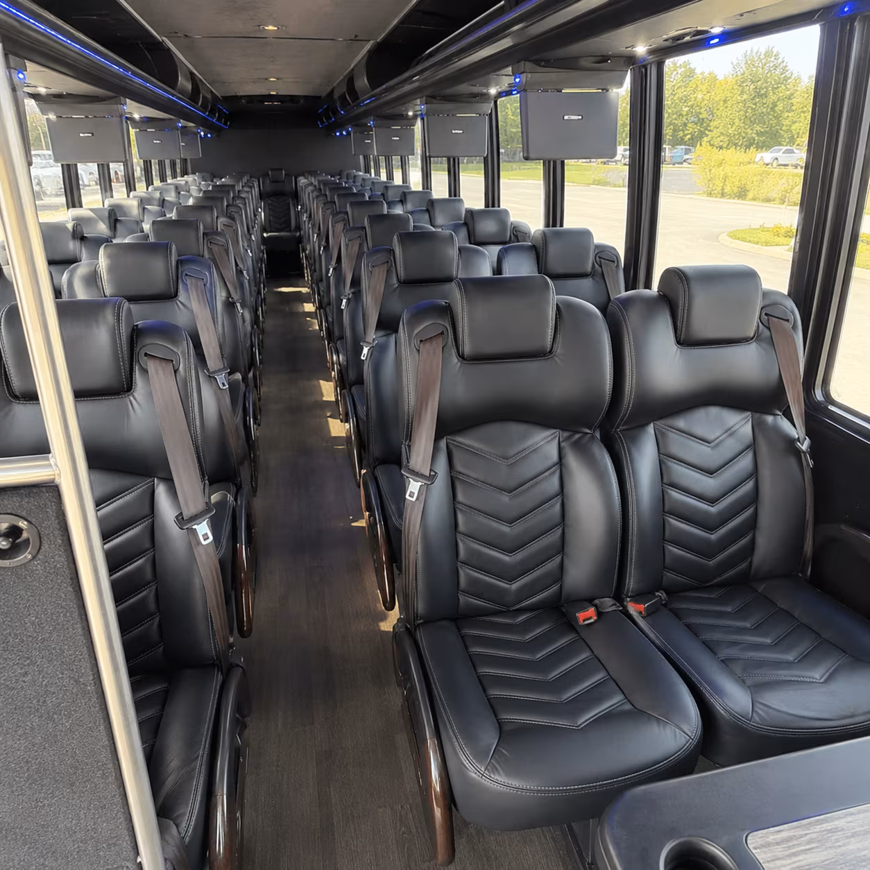 corporate wine tour buses for team events and client outings in the lowcountry