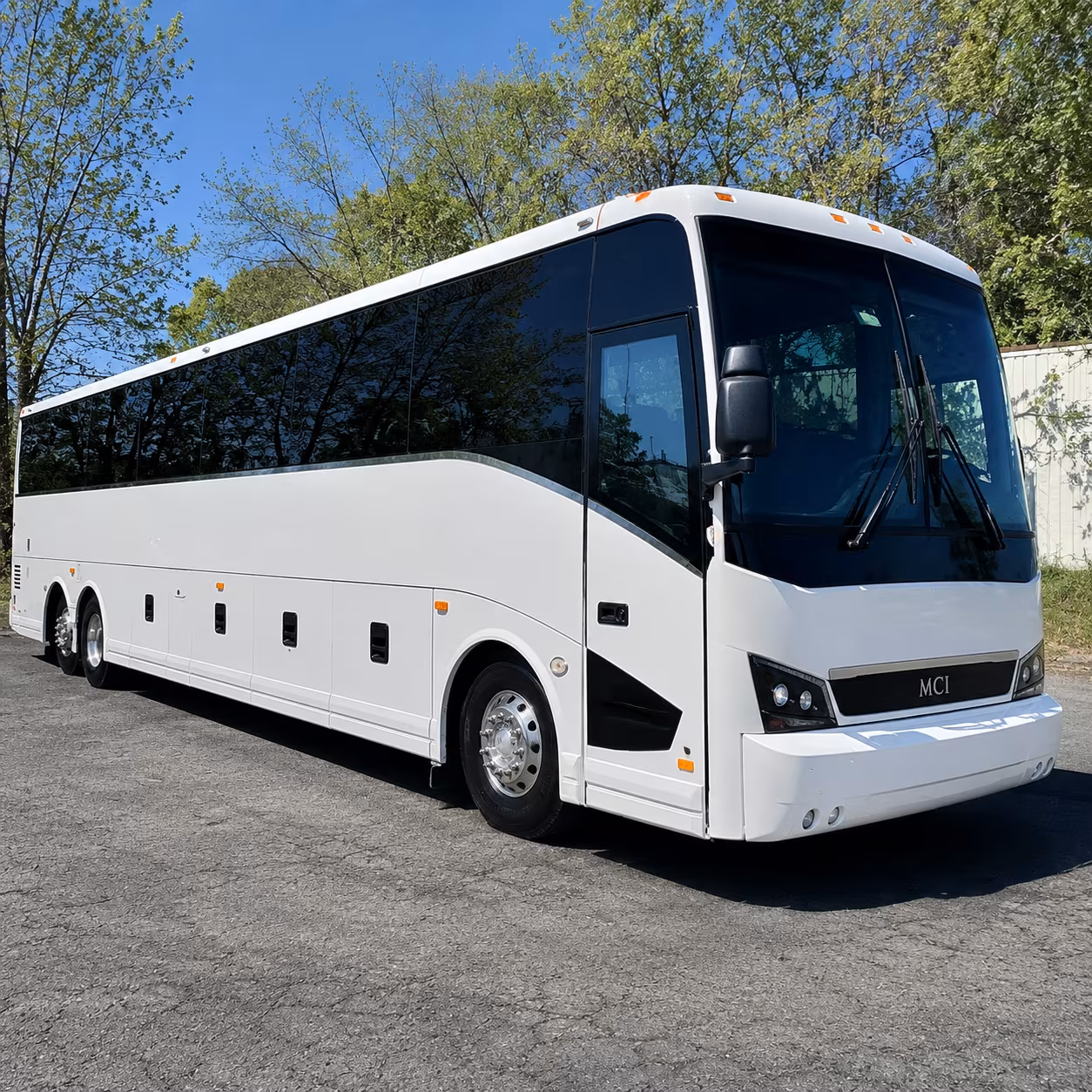 shuttle buses for mount pleasant warehouse and distribution groups